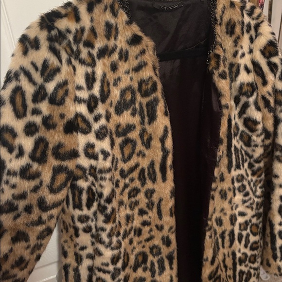 Leopard print fur coat - Picture 5 of 6